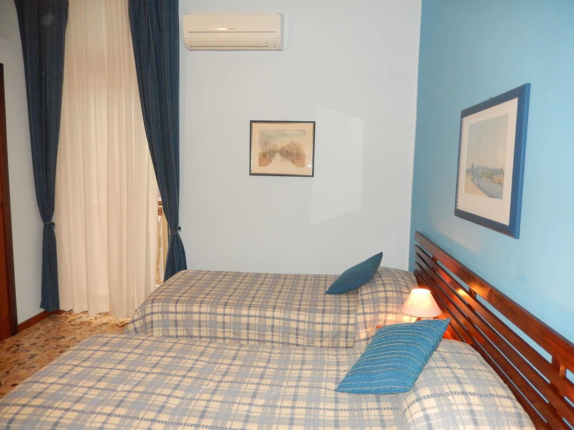 Bella Giulia Bed & Breakfast Ragusa Exterior photo